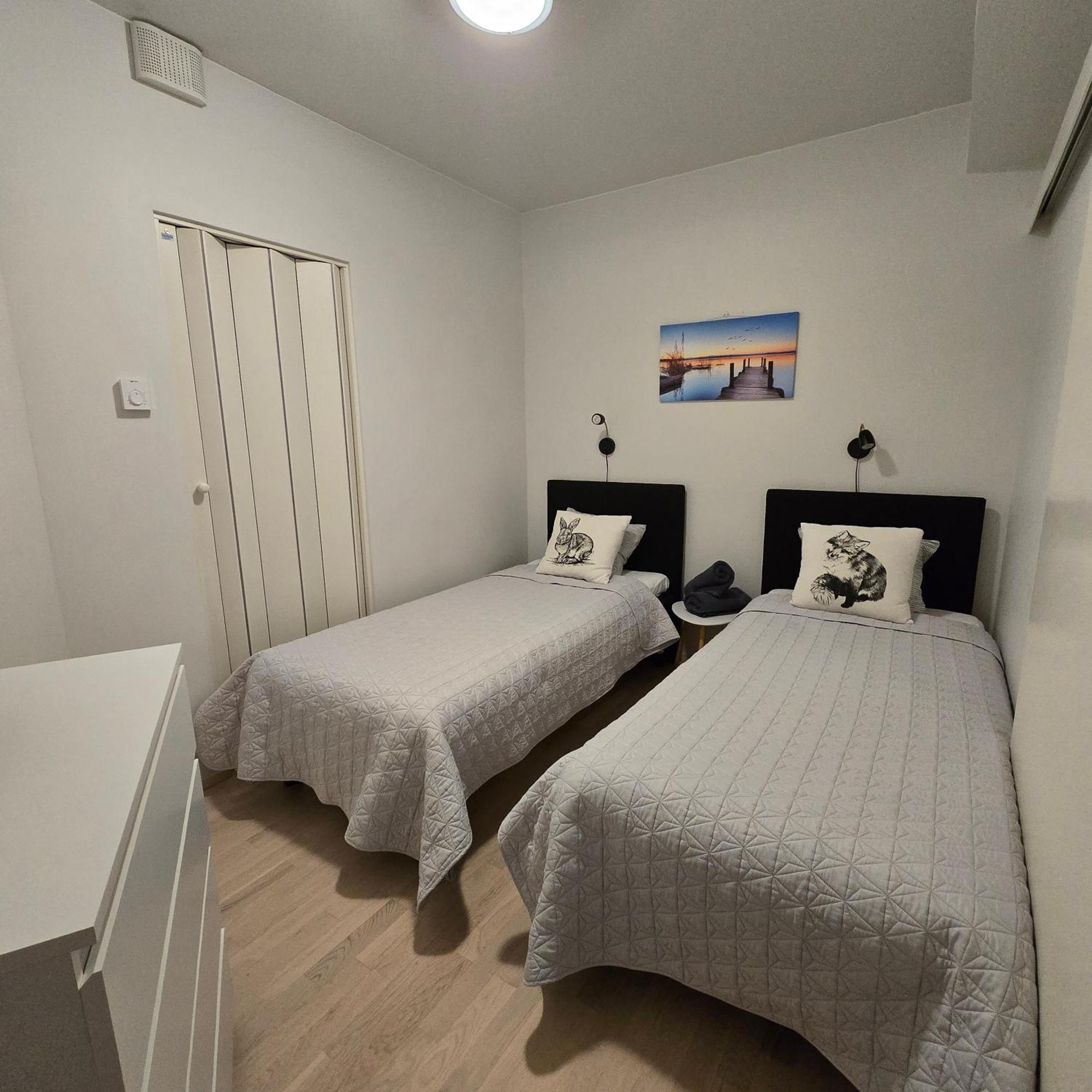 Lakeland Apartments Ροβανιέμι Δωμάτιο φωτογραφία